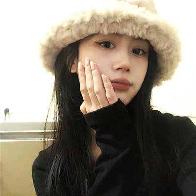 女孩的夏日秘密